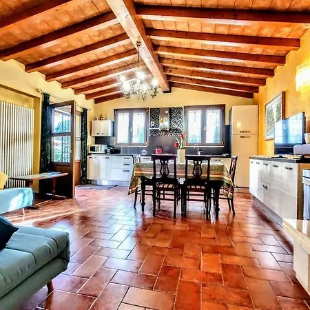 Villa -villa Gardenia- Private Garden & Free Parking *